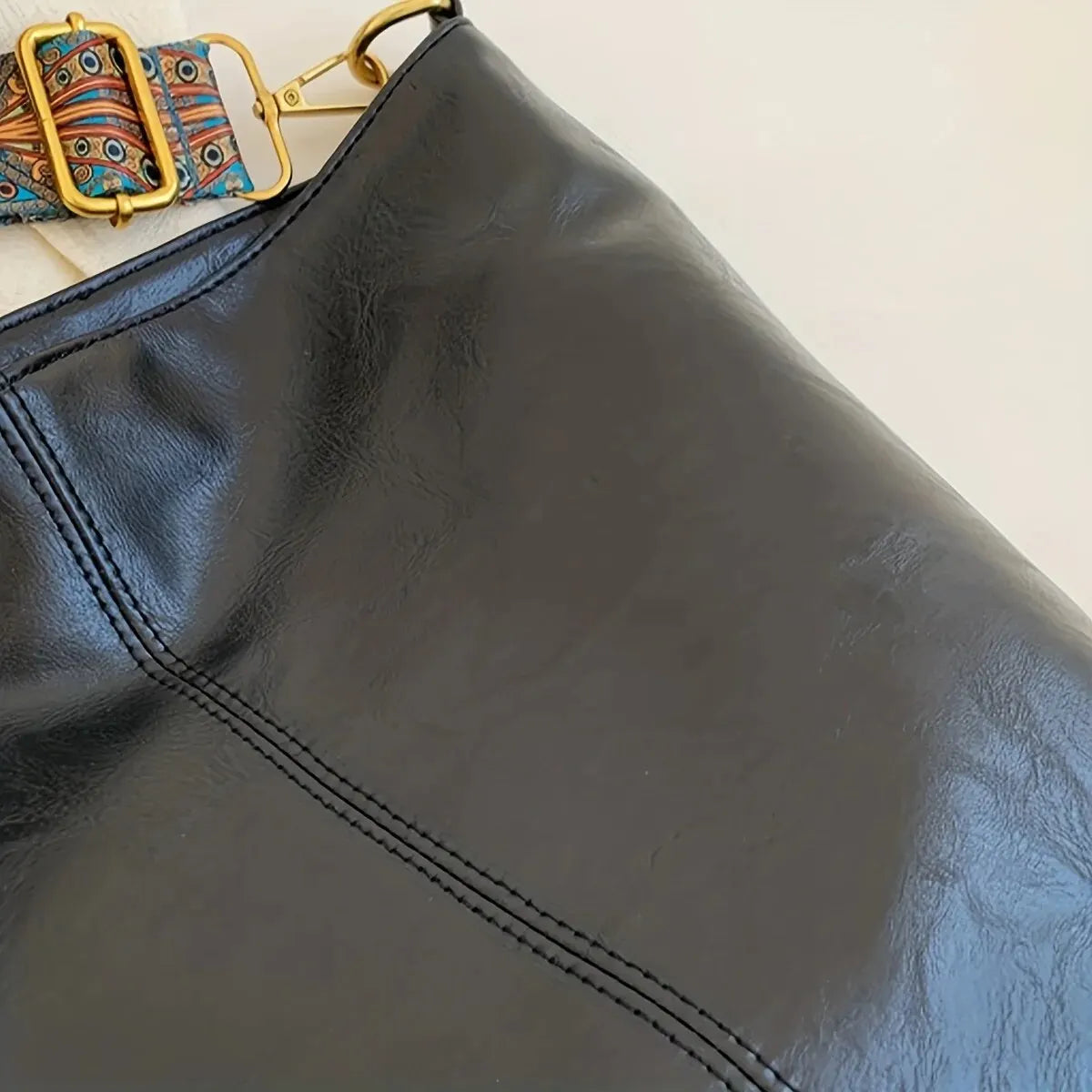 Retro Solid Color PU Large Capacity Shoulder Bag